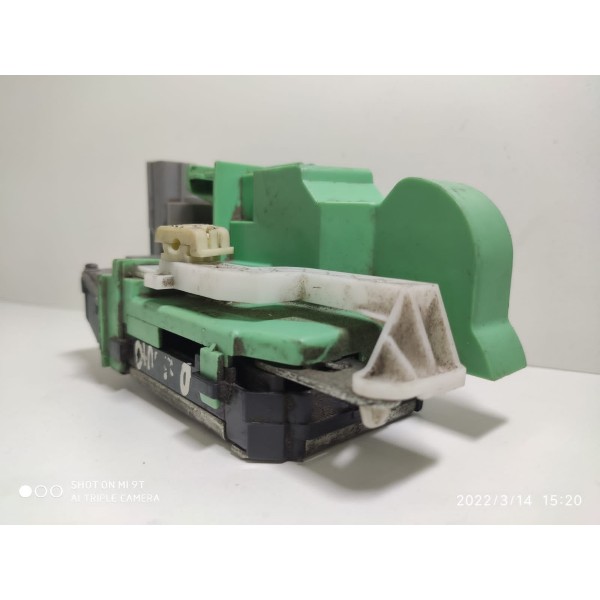 Fechadura Punto Traseira Esquerda Elétrica 2008 A 2017