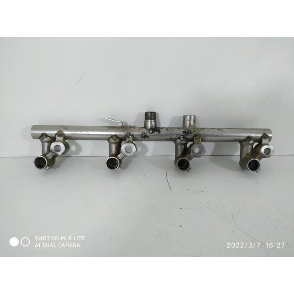 Flauta Injetora Mercedes C180 C200 Cgi 2011 2012