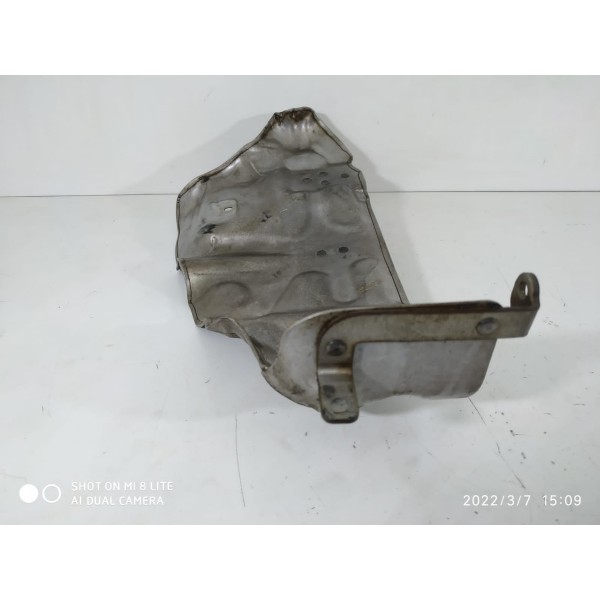 Protetor Calor Turbina Mercedes C180 2011 2012 A2043520146