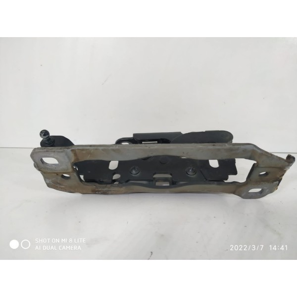 Braco Dobradica Capo Mercedes C180 C200 Esq 07/14 A204880072