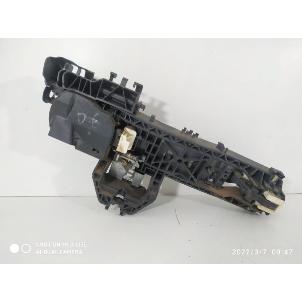 Macaneta Externa C180 C200 Dianteira Esquerda 2007 2014 Det/ Preto Dianteira