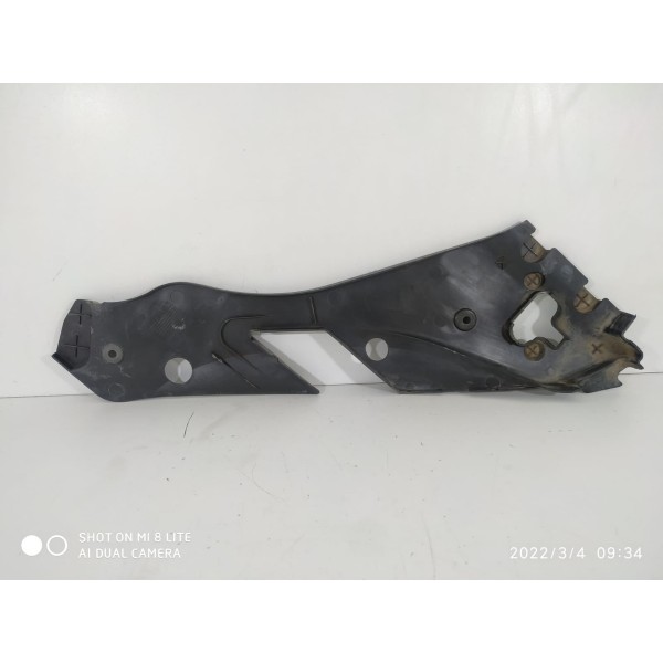 Guia Farol Mercedes C180 C200 Esquerdo 2007 2014 A2048261324