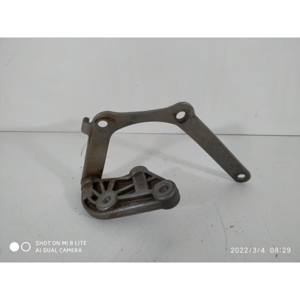 Suporte Escape Mercedes C180 C200 2011 A2711401440