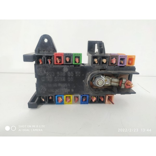 Caixa Fusíveis Mercedes Slk200 C180 Clc200 2035400050