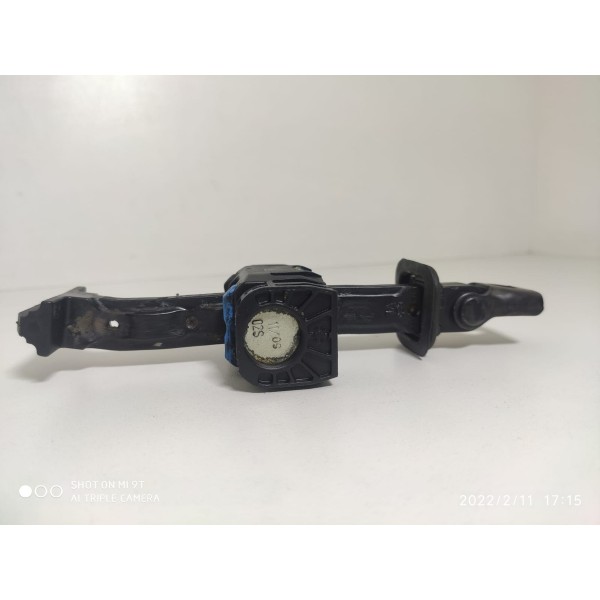 Limitador Porta Amarok Diant Dir 2010 2021 Original /11565