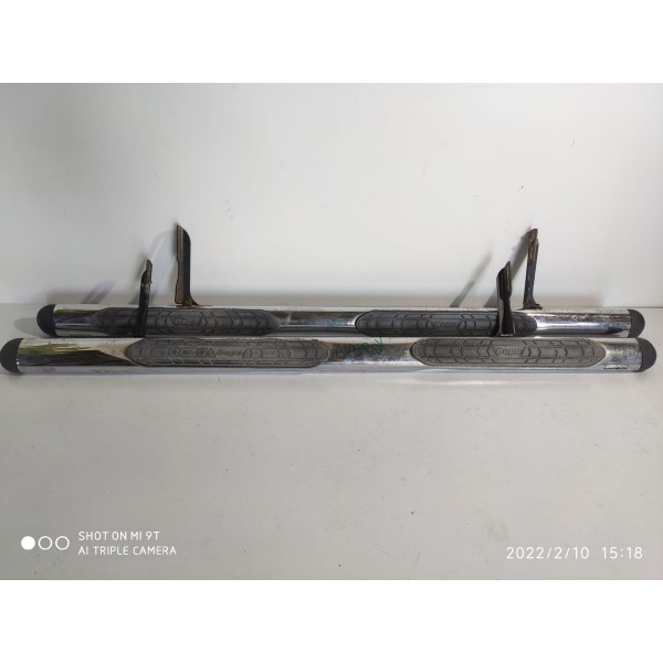 Par Estribo Amarok 2.0 2010/2019 Detalhe No Esquerdo Cromado