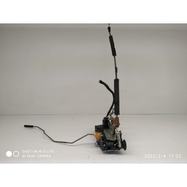 Fechadura Porta Captiva Traseira Direita 2008 2017 R25875781