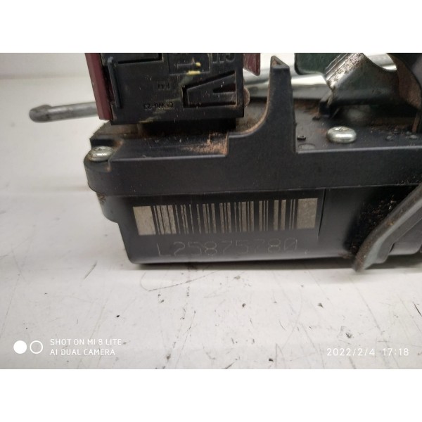 Fechadura Porta Captiva Traseira Esquerda L25875780