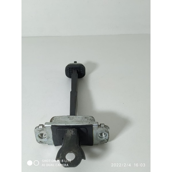 Limitador Porta Captiva Dianteira Esquerda 2008/2017