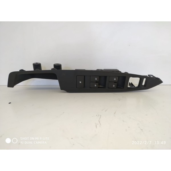 Botao Comando Vidro Captiva Dianteiro Esquerdo 202005436