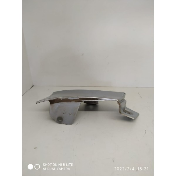 Acabamento Inferior Lanterna Direita Captiva 2008 2016