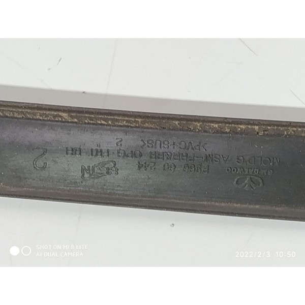 Friso Teto  Captiva Direito 2008 2009 2010 2011 2012 Cromado