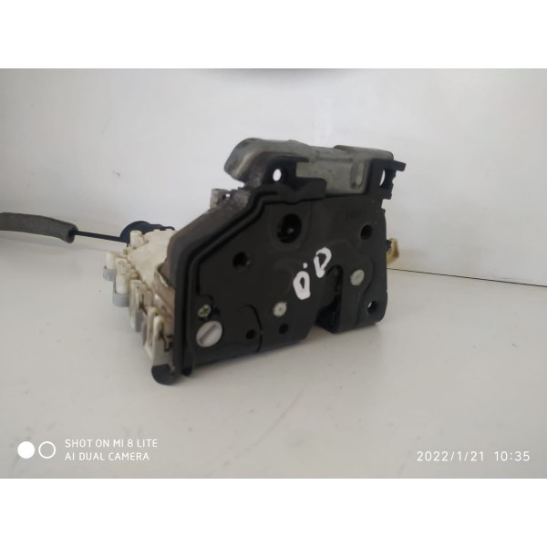 Fechadura Audi A4 A6 Dianteira Direita 2014/2018 8j1837015l