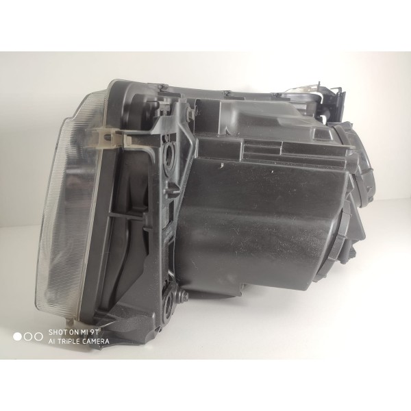 Farol Range Rover Sport Direito Xenon 2008/2013 23782600r Direito/passageiro