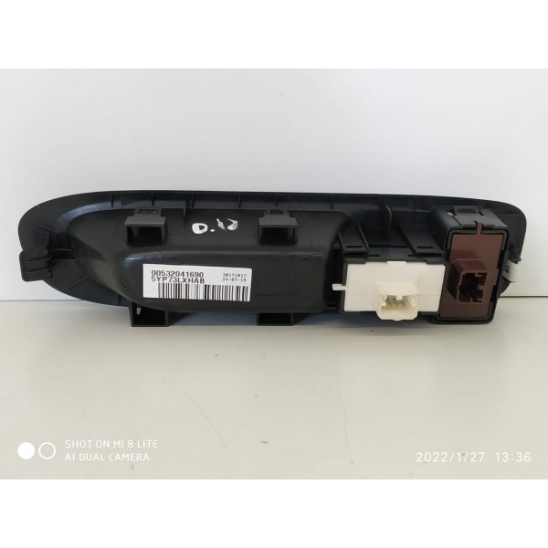 Botao Vidro Compass Dianteiro Direito 2018 2019 2020/2022