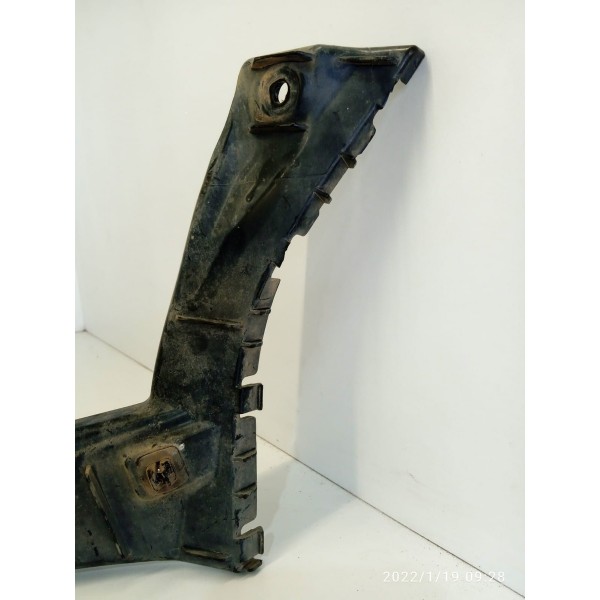 Guia Parachoque Suzuki Sx4  Traseiro Direito 2011