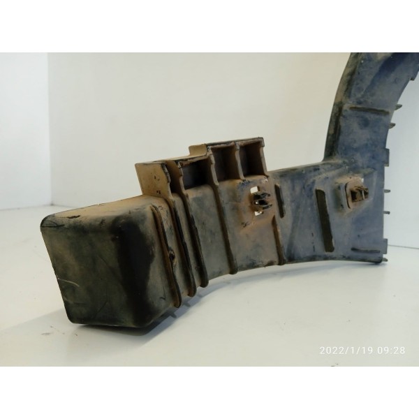 Guia Parachoque Suzuki Sx4  Traseiro Direito 2011