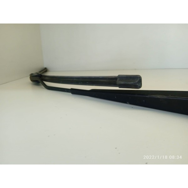 Braço Limpador Parabrisa Suzuki Sx4  Direito 2011 Orig Direito