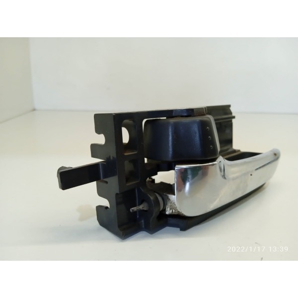 Macaneta Interna Suzuki Sx4 Dianteira Esquerda 2011 Origin