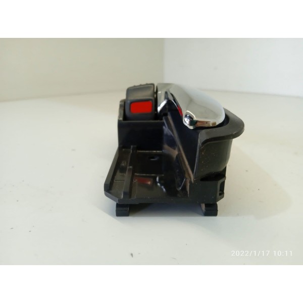 Macaneta Interna Suzuki Sx4 Traseira Direita 2011 Original Preto Traseira