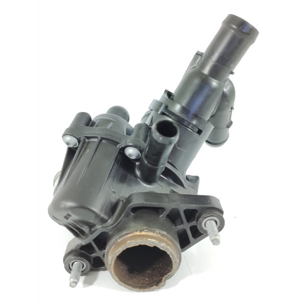 Valvula Termostatica Mercedes Gla200 Cla A A2702000615