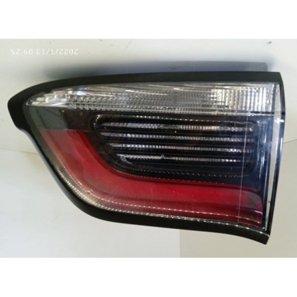 Lanterna Compass Direita Tampa Tras 2018/2021 55112684ab Direito/passageiro Vermelho