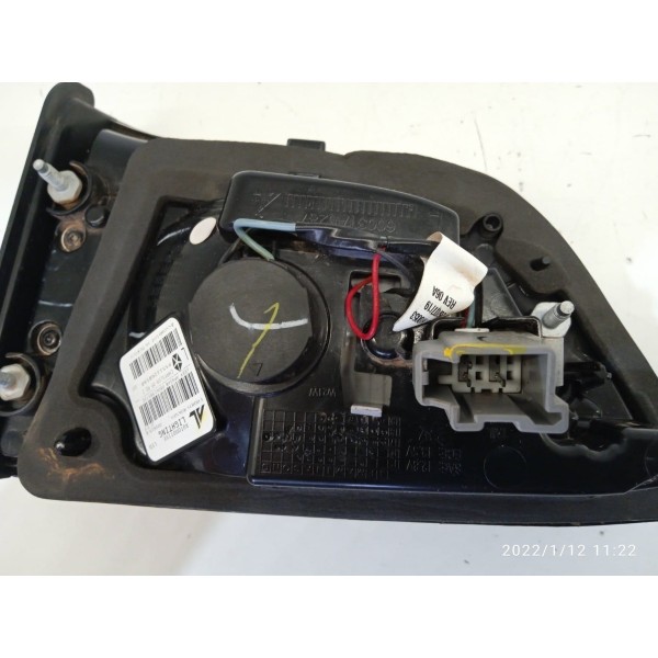 Lanterna Compass Esquerda Tampa Tras 2018/2021 55112685ab Esquerdo/motorista Vermelho