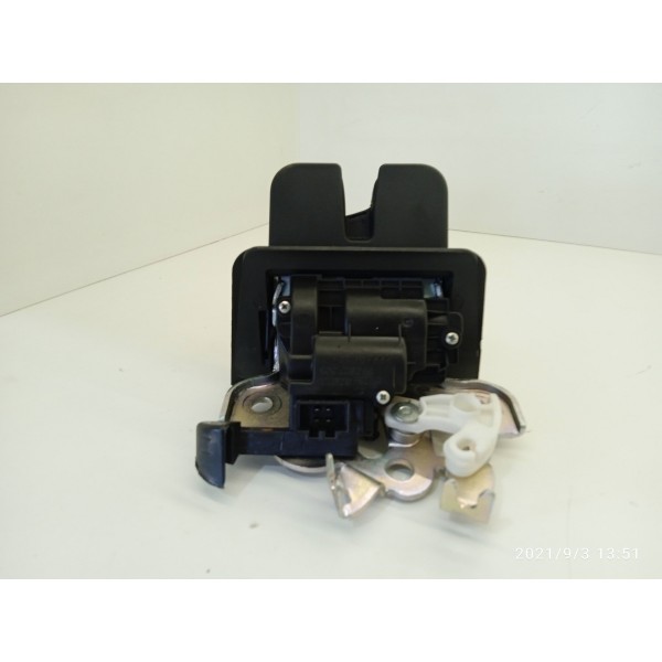 Fechadura Audi A3 Hatch Tampa Traseira 2013 A 2018