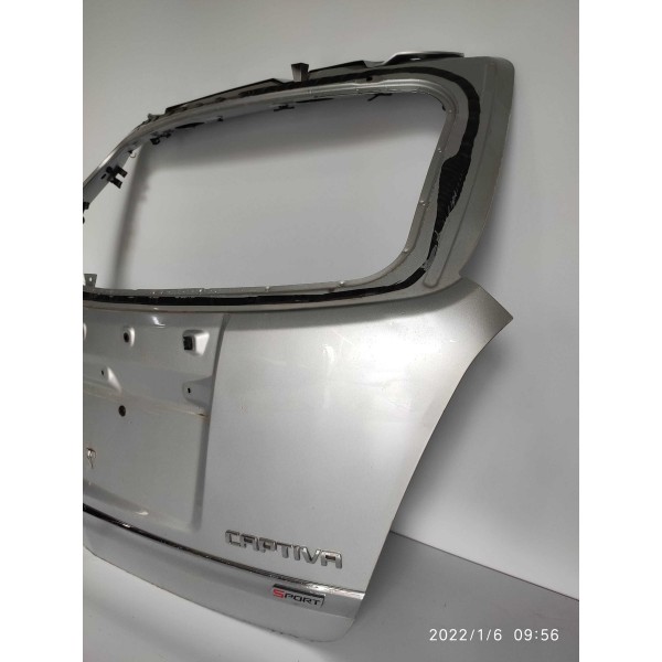 Tampa Traseira Captiva 2008/2016 Lisa Prateado