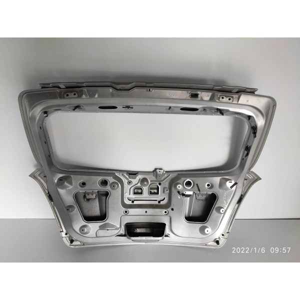 Tampa Traseira Captiva 2008/2016 Lisa Prateado