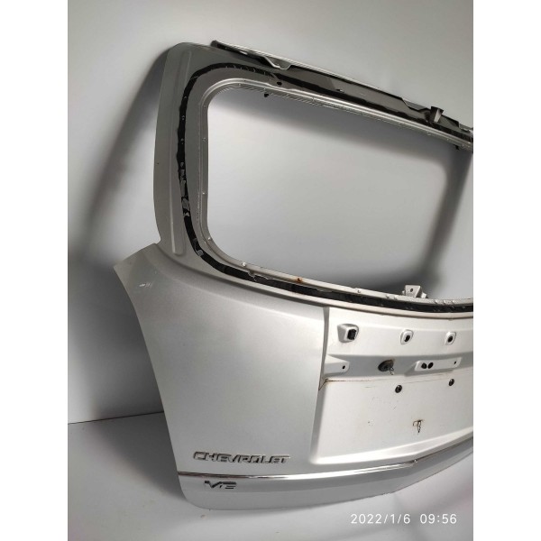 Tampa Traseira Captiva 2008/2016 Lisa Prateado