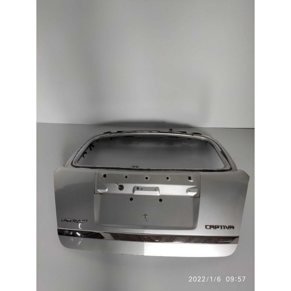 Tampa Traseira Captiva 2008/2016 Lisa Prateado