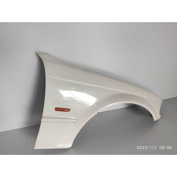 Paralama Bmw 323 Direito 1999/2001 Original Liso