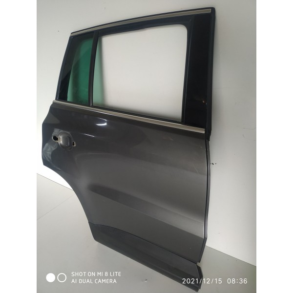 Porta Tiguan Traseira Direita 2010 2011 2012 2013 2014 2016 Traseira Direita Cinza