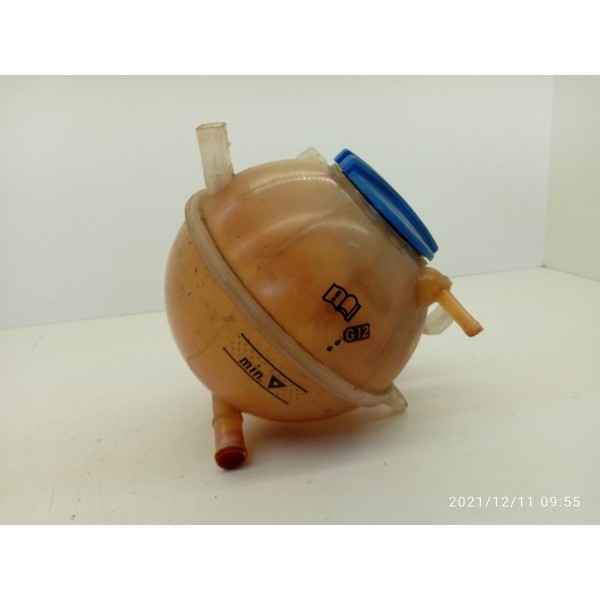 Reservatorio Agua Radiador Tiguan Jetta 2010/2016 1k0121407