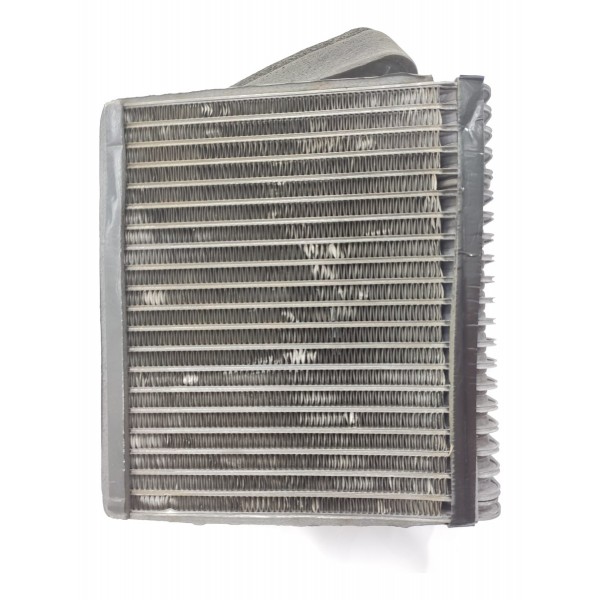 Evaporador Amarok 2010 2023 Sem Valvula Expancao