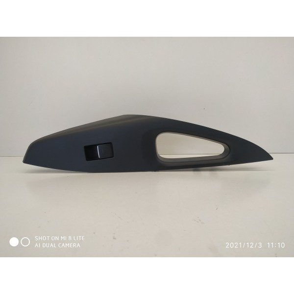Botao Vidro Corolla Traseiro Esquerdo 2020 2021 2024