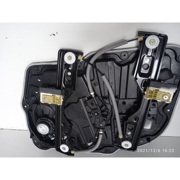 Maquina Vidro Toro Dianteira Esquerda 00520917920 2016/2024