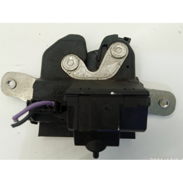 Fechadura Inferior Tampa Tras Toro 2016 A 2024 Orig / 9490