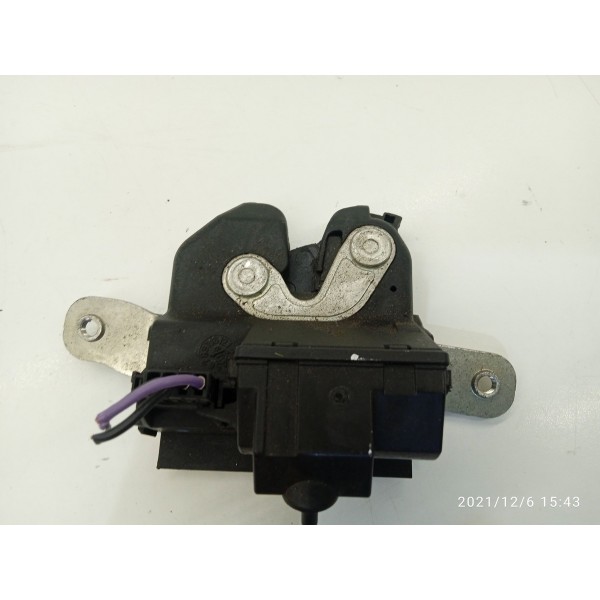 Fechadura Inferior Tampa Tras Toro 2016 A 2024 Orig / 9490