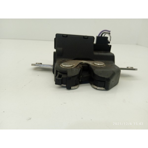 Fechadura Inferior Tampa Tras Toro 2016 A 2024 Orig / 9490