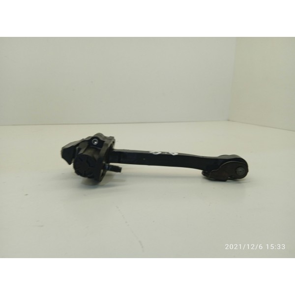 Limitador Porta Toro Dianteiro Direito 2016/2022 Orig