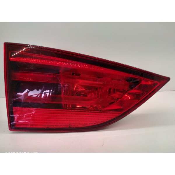 Lanterna Bmw X1 Tampa Esquerda 2010 2011 2015 63212990113 Esquerdo/motorista Vermelho