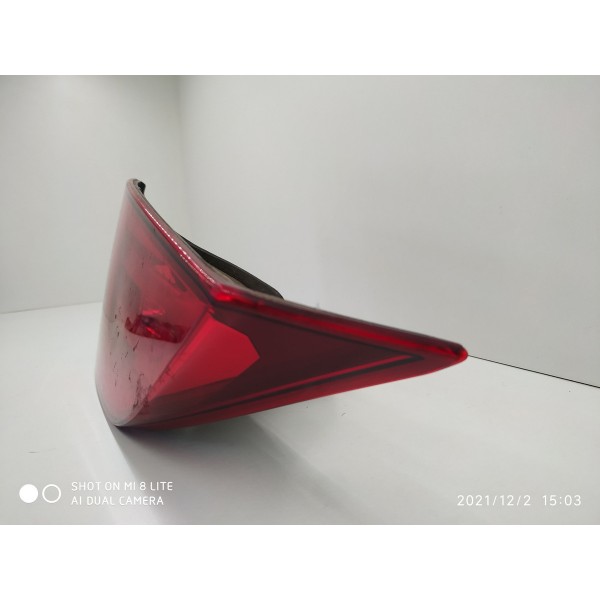 Lanterna Bmw X1 Tampa Esquerda 2010 2011 2015 63212990113 Esquerdo/motorista Vermelho