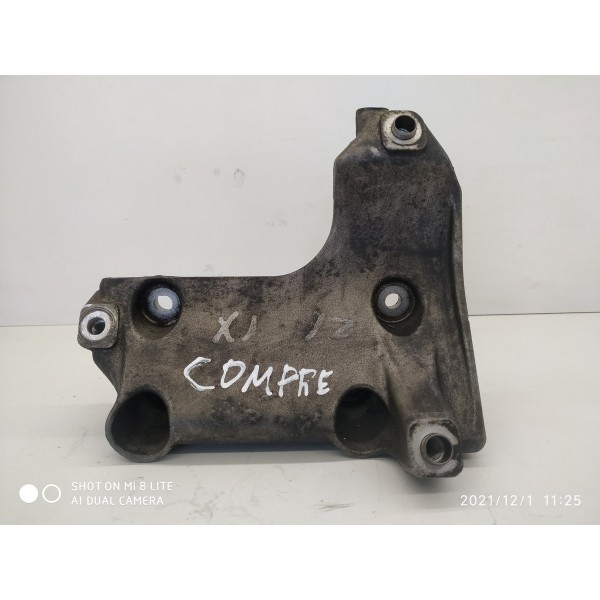 Suporte Coxim Bmw X1 118 320 2009 2010 2011 2012 24168110