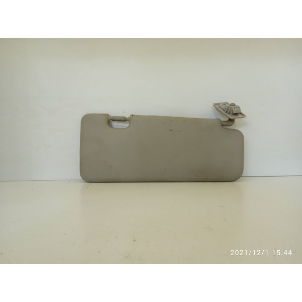 Quebra Sol Kwid Esquerdo 2017 A 2023 Oroginal