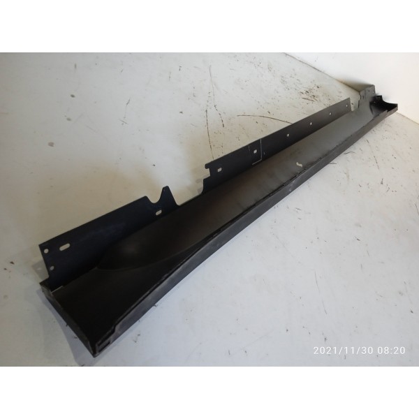 Spoiler Lateral Bmw X1 Direito 2010 2011/2015 51122990170 Preto
