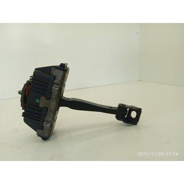 Limitador Porta Bmw X1 Dianteiro Direito 2010 2011 2012/2015