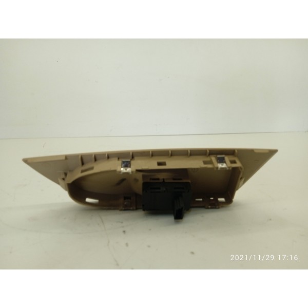 Botao Comando Vidro Traseiro Esquerdo X1 2010/2015