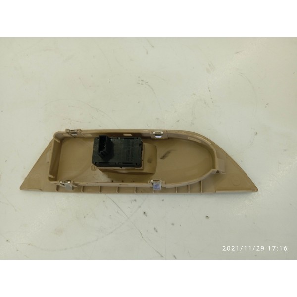 Botao Comando Vidro Traseiro Esquerdo X1 2010/2015